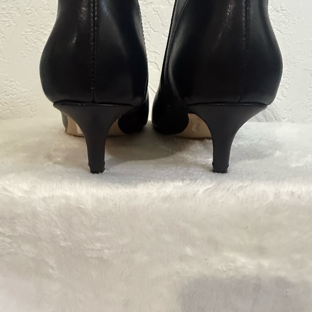 Sleek Black Heeled Ankle Boots - Picture 5 of 9